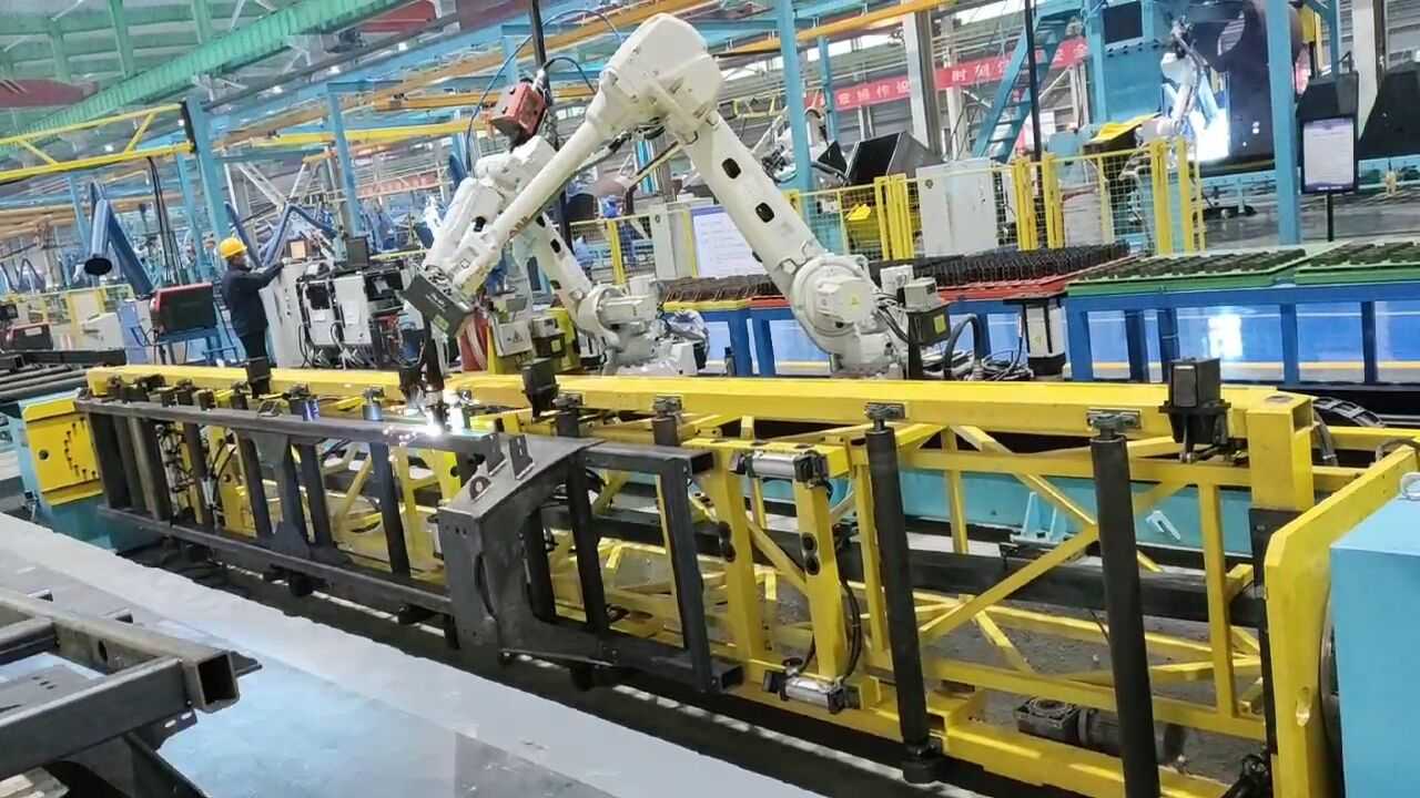 Vehicle Chassis Ear Seat MIG Welding Robot Workstation