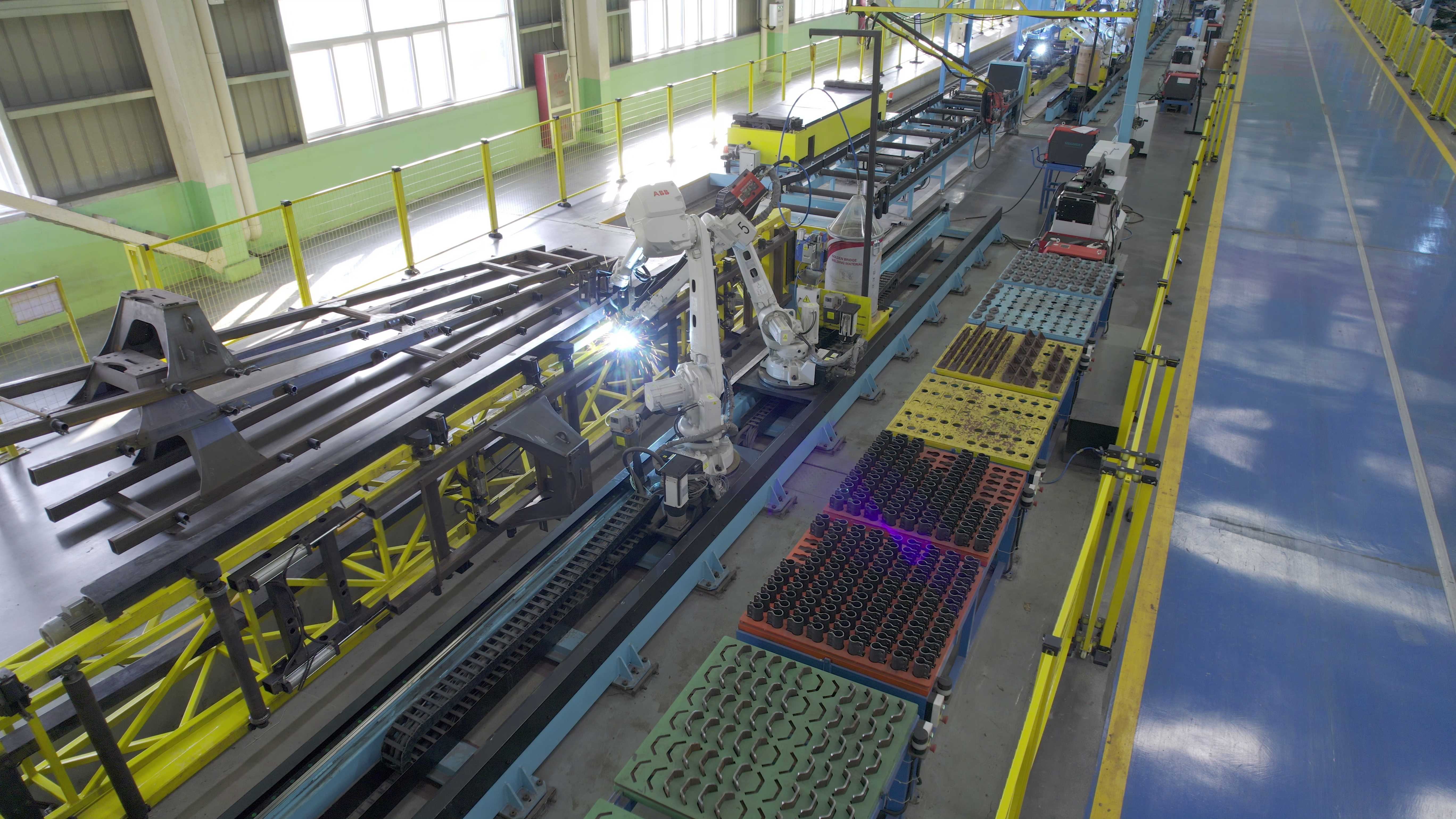 Vehicle Chassis Ear Seat MIG Welding Robot Workstation