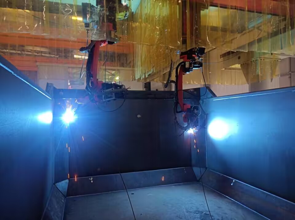 Intelligent Production Line for Wide-body Dump Trucks